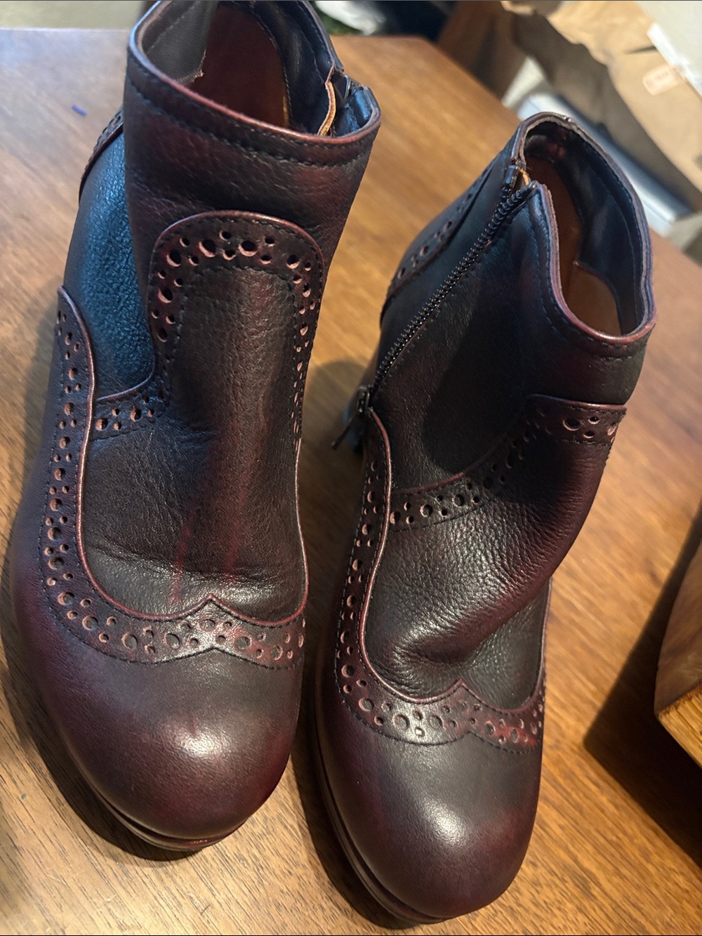 Chie Mihara Burgundy Leather Brogue Ankle Boots 37